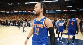 勇士最想要的补强没了，前最佳第6人遭尼克斯截胡