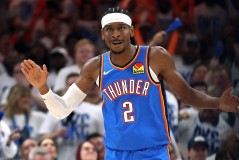 曾凡博加盟NBA中国赛：双向合同助力中国篮球新星腾飞